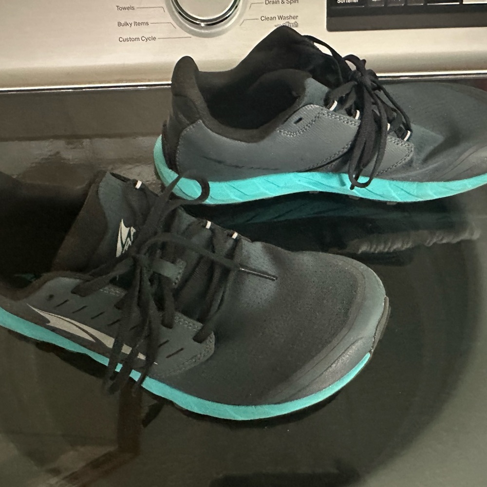 Altra Women's Athletic Shoes - Black and Teal
